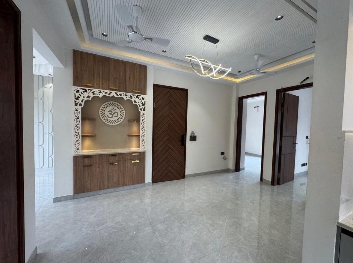 Builder Floor – Sector 5, Gurugram - Image 7