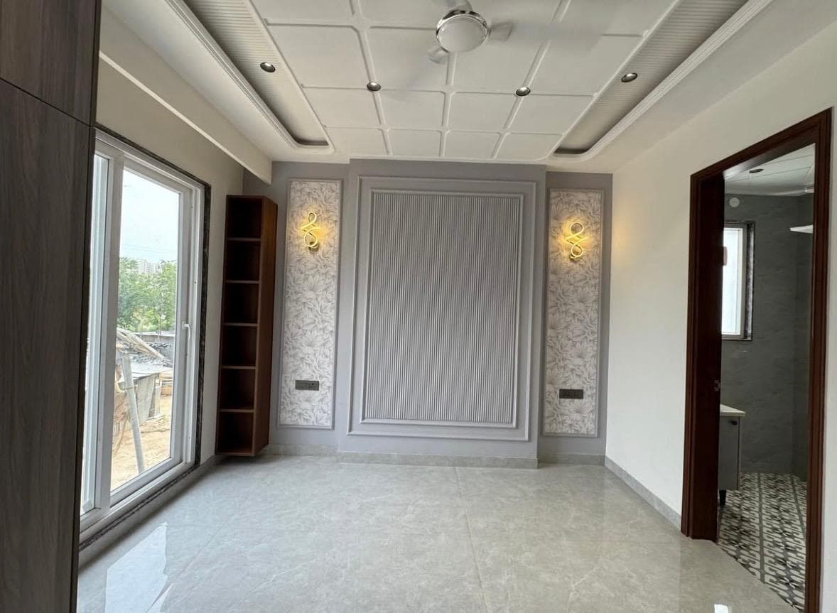 Builder Floor – Sector 5, Gurugram - Image 10